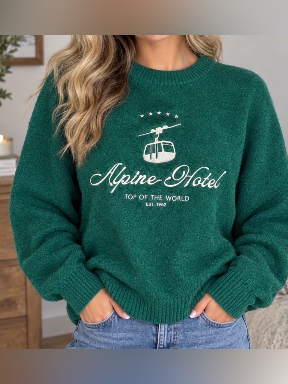 Soft comfortable Universal threads Christmas/winter sweater Crewneck Sweater